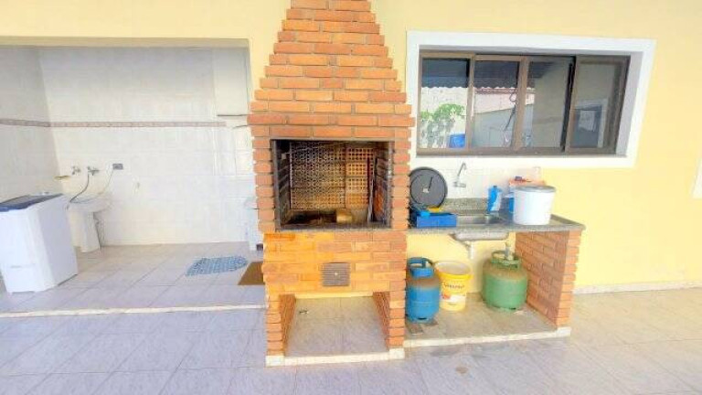 Imagem Casa com 3 Quartos à Venda, 360 m² em Stella Maris - Peruíbe