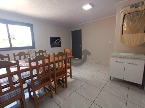 Imagem Casa com 2 Quartos à Venda, 95 m² em Country - Santa Cruz Do Sul