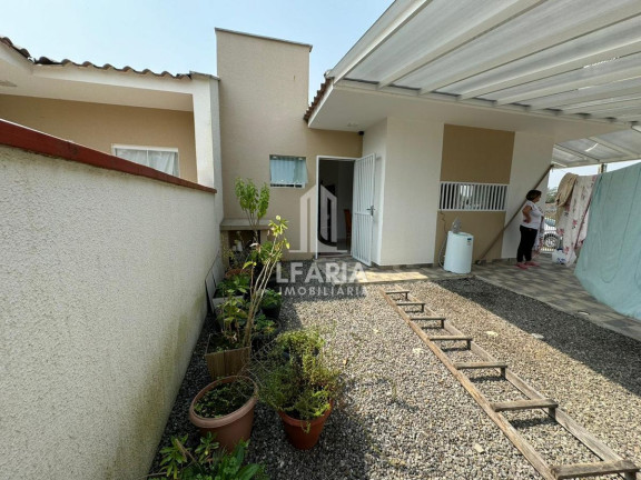 Imagem Casa com 3 Quartos à Venda, 67 m² em São José - Itapoá