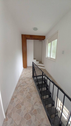 Imagem Casa com 3 Quartos à Venda, 560 m² em Cascatinha - Nova Friburgo