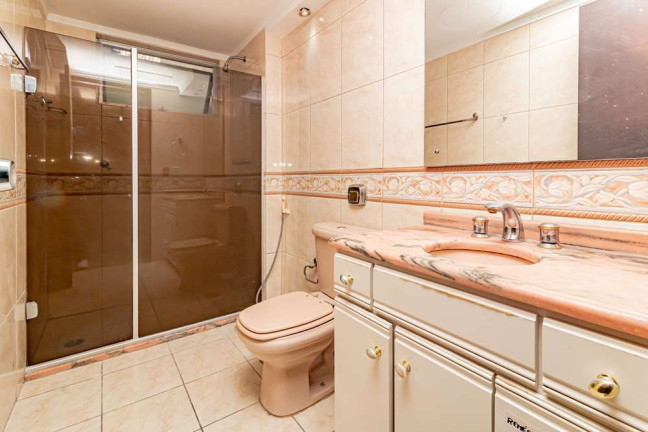 Imagem Imóvel com 3 Quartos à Venda, em Bela Vista - Porto Alegre Imagem Imóvel com 3 Quartos à Venda, em Bela Vista - Porto Alegre