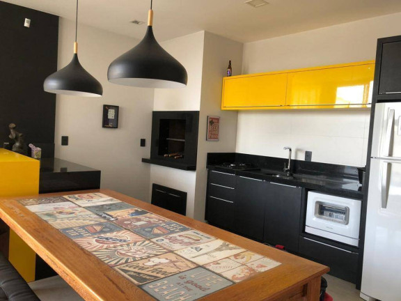 Imagem Casa com 3 Quartos à Venda, 360 m² em Universitário - Tijucas