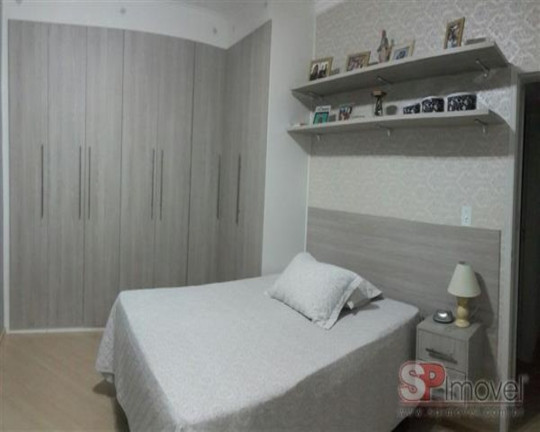 Imagem Casa com 5 Quartos à Venda, 300 m² em Vila Califórnia - São Paulo Imagem Casa com 5 Quartos à Venda, 300 m² em Vila Califórnia - São Paulo