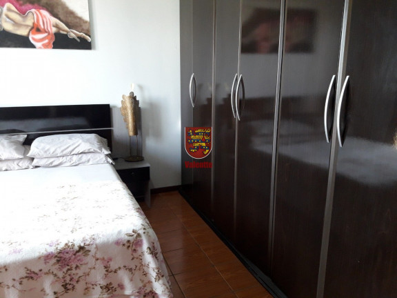 Imagem Apartamento com 3 Quartos à Venda, em Centro - Florianópolis Imagem Apartamento com 3 Quartos à Venda, em Centro - Florianópolis