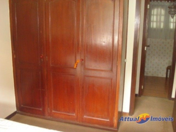Imagem Casa com 6 Quartos à Venda, 226 m² em Comary - Teresópolis Imagem Casa com 6 Quartos à Venda, 226 m² em Comary - Teresópolis