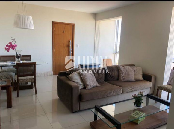 Apartamento com 3 Quartos à Venda, 140 m² em Centro - Campos Dos Goytacazes