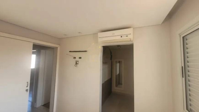 Imagem Imóvel com 3 Quartos à Venda, 1.500.000 m² em São Paulo - Jundiaí Imagem Imóvel com 3 Quartos à Venda, 1.500.000 m² em São Paulo - Jundiaí