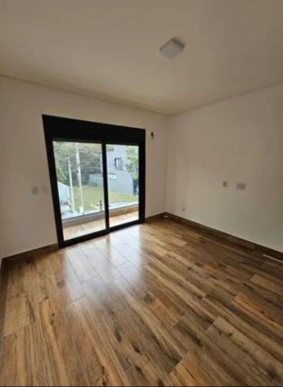 Imagem Casa com 3 Quartos à Venda, 250 m² em Jacareí Imagem Casa com 3 Quartos à Venda, 250 m² em Jacareí