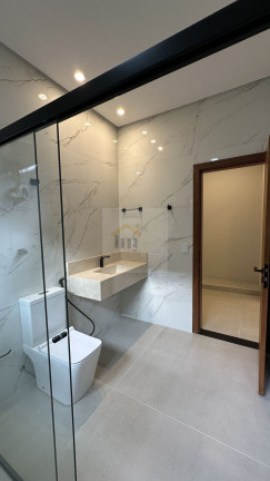 Imagem Casa com 3 Quartos à Venda, 241 m² em Jardim América - Goiânia Imagem Casa com 3 Quartos à Venda, 241 m² em Jardim América - Goiânia