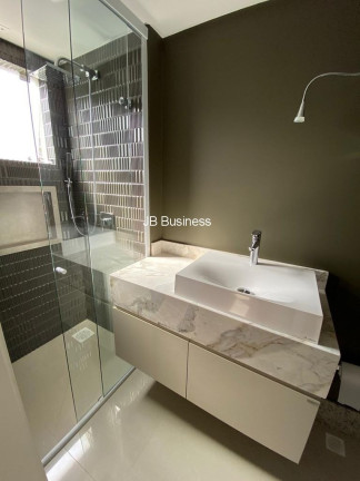 Imagem Imóvel com 3 Quartos à Venda, 208 m² em Jardim Blumenau - Blumenau