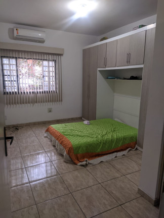 Imagem Casa com 2 Quartos à Venda, 320 m² em Campo Grande - Rio De Janeiro Imagem Casa com 2 Quartos à Venda, 320 m² em Campo Grande - Rio De Janeiro