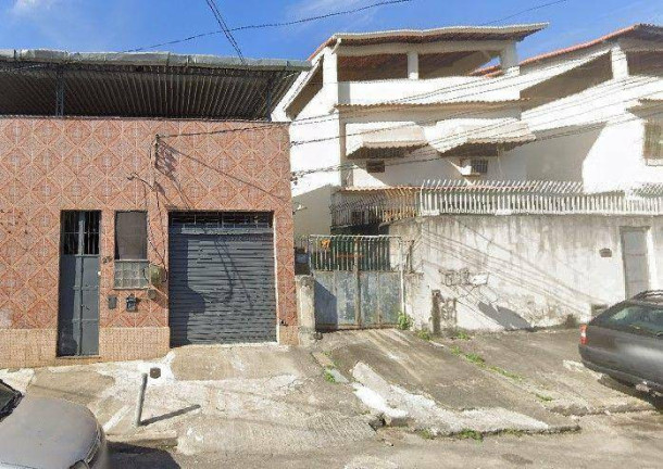 Imagem Casa com 2 Quartos à Venda, 130 m² em São Lourenço - Niterói Imagem Casa com 2 Quartos à Venda, 130 m² em São Lourenço - Niterói