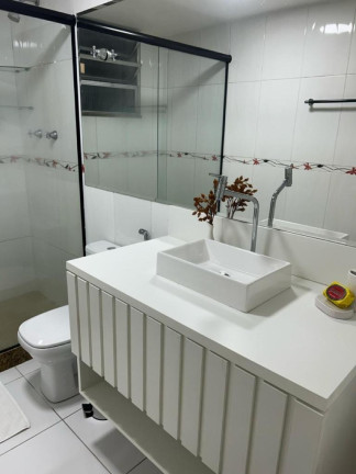 Imagem Imóvel com 3 Quartos à Venda, 120 m² em Flamengo - Rio De Janeiro Imagem Imóvel com 3 Quartos à Venda, 120 m² em Flamengo - Rio De Janeiro