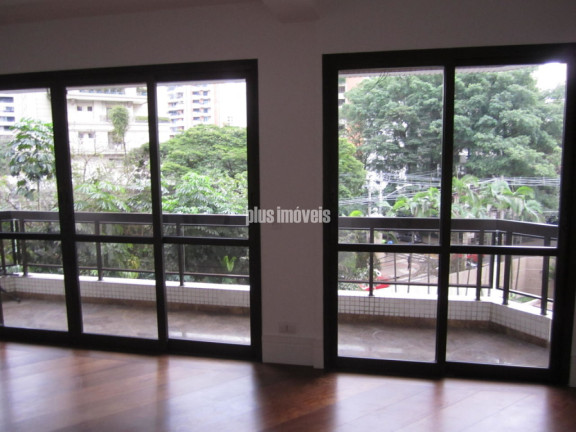 Imagem Apartamento com 3 Quartos à Venda, 210 m² em Vila Nova Conceição - São Paulo Imagem Apartamento com 3 Quartos à Venda, 210 m² em Vila Nova Conceição - São Paulo