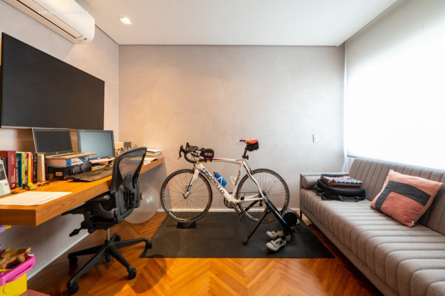 Imagem Apartamento com 2 Quartos à Venda, 225 m² em Itaim Bibi - São Paulo