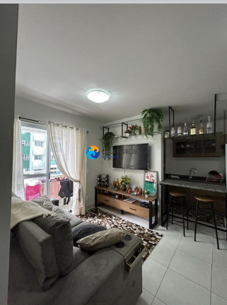Imagem Apartamento com 2 Quartos à Venda, 61 m² em Vera Cruz - Criciúma