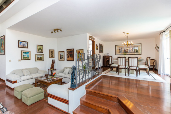 Imagem Casa com 4 Quartos à Venda, 384 m² em Jardim Marajoara - São Paulo Imagem Casa com 4 Quartos à Venda, 384 m² em Jardim Marajoara - São Paulo