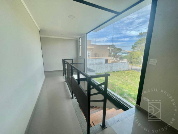 Imagem Casa com 3 Quartos à Venda, 310 m² em Piracangaguá - Taubaté Imagem Casa com 3 Quartos à Venda, 310 m² em Piracangaguá - Taubaté