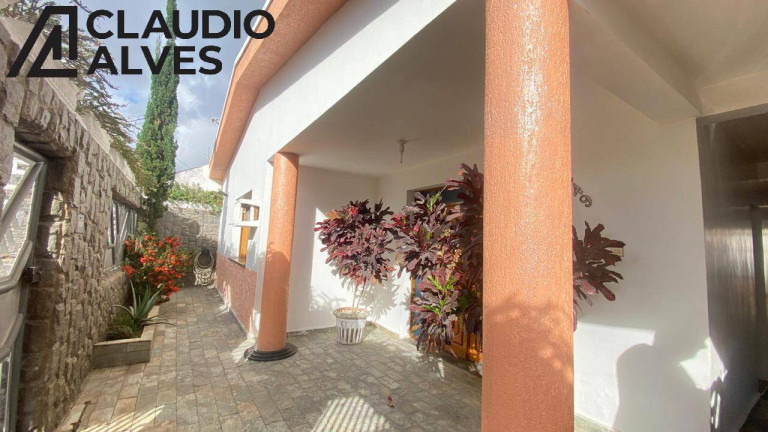 Imagem Casa com 4 Quartos à Venda, 392 m² em Jardim Cruzeiro - Feira De Santana Imagem Casa com 4 Quartos à Venda, 392 m² em Jardim Cruzeiro - Feira De Santana
