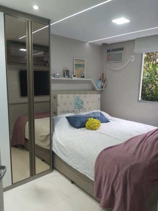 Imagem Imóvel com 2 Quartos à Venda, 65 m² em Camorim - Rio De Janeiro Imagem Imóvel com 2 Quartos à Venda, 65 m² em Camorim - Rio De Janeiro