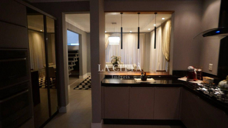 Imagem Casa com 3 Quartos à Venda, 376 m² em Ariribá - Balneário Camboriú