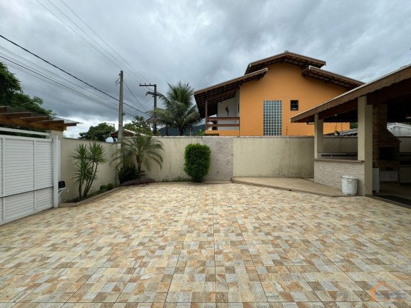Imagem Casa com 3 Quartos à Venda, 170 m² em Perequê Açu - Ubatuba