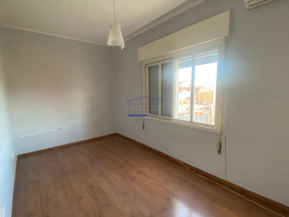 Imagem Imóvel com 2 Quartos à Venda, 75 m² em Chácara Das Pedras - Porto Alegre Imagem Imóvel com 2 Quartos à Venda, 75 m² em Chácara Das Pedras - Porto Alegre