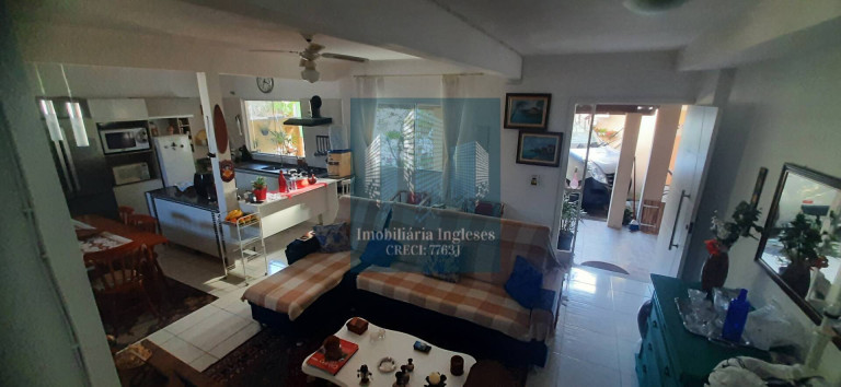 Imagem Casa com 3 Quartos à Venda, 158 m² em São João Do Rio Vermelho - Florianópolis Imagem Casa com 3 Quartos à Venda, 158 m² em São João Do Rio Vermelho - Florianópolis