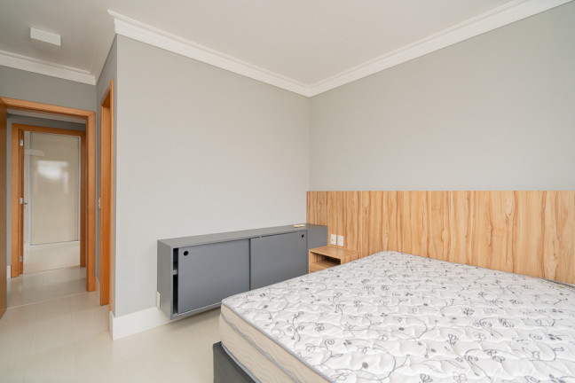 Imagem Apartamento com 2 Quartos à Venda, 67 m² em Passo Da Areia - Porto Alegre