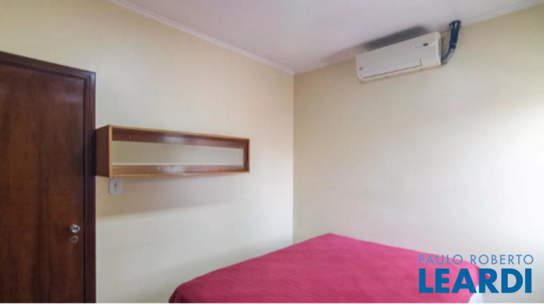 Imagem Sobrado com 3 Quartos à Venda, 202 m² em Vila Floresta - Santo André Imagem Sobrado com 3 Quartos à Venda, 202 m² em Vila Floresta - Santo André