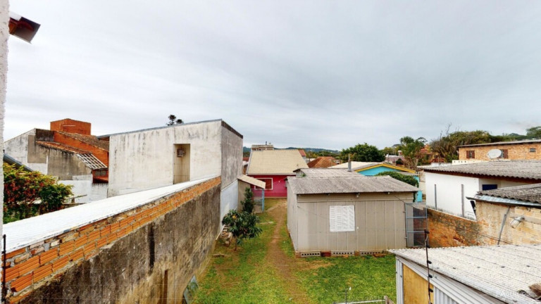 Imagem Imóvel com 3 Quartos à Venda, em Camaquã - Porto Alegre Imagem Imóvel com 3 Quartos à Venda, em Camaquã - Porto Alegre