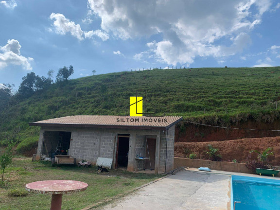 Imagem Chácara com 4 Quartos à Venda, 400 m² em Serrinha - Taubaté Imagem Chácara com 4 Quartos à Venda, 400 m² em Serrinha - Taubaté