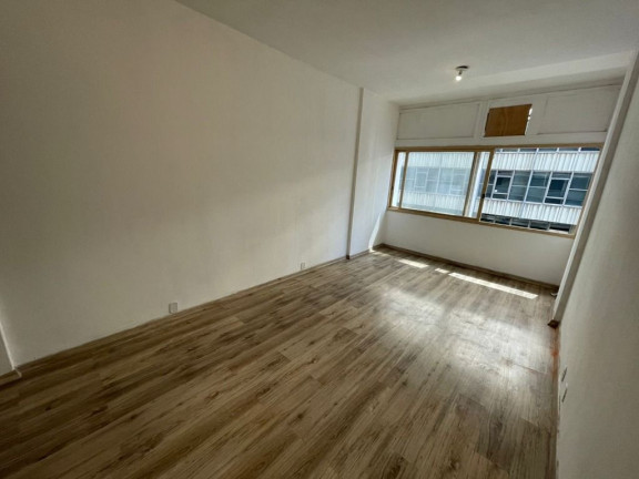 Sala Comercial à Venda, 31 m² em Centro - Rio De Janeiro