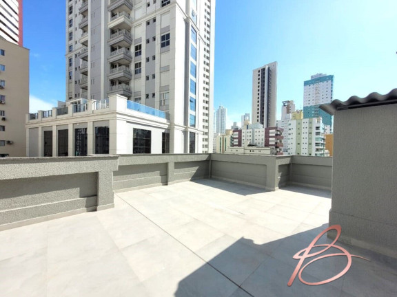 Imagem Apartamento com 2 Quartos à Venda,  em Centro - Balneário Camboriú