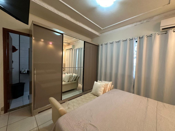 Imagem Casa com 3 Quartos à Venda, 152 m² em Jardim Imperial - Maringá