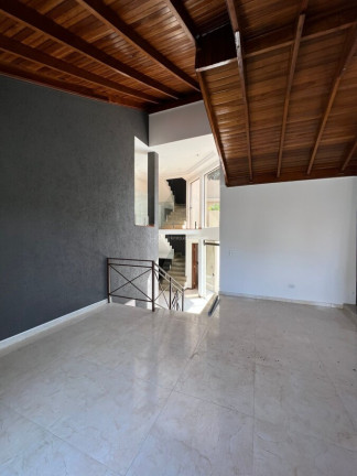 Imagem Casa com 3 Quartos à Venda, 399 m² em Pilarzinho - Curitiba