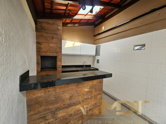 Imagem Casa com 3 Quartos à Venda, 105 m² em Candelária - Belo Horizonte