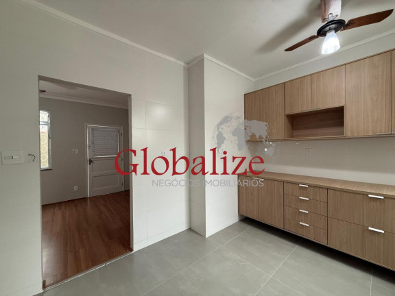 Imagem Imóvel com 2 Quartos à Venda, 70 m² em Ponta Da Praia - Santos Imagem Imóvel com 2 Quartos à Venda, 70 m² em Ponta Da Praia - Santos