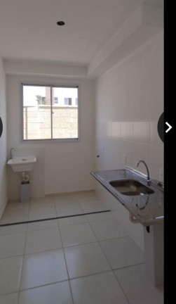 Imagem Imóvel com 2 Quartos à Venda, 45 m² em Arvoredo - Contagem