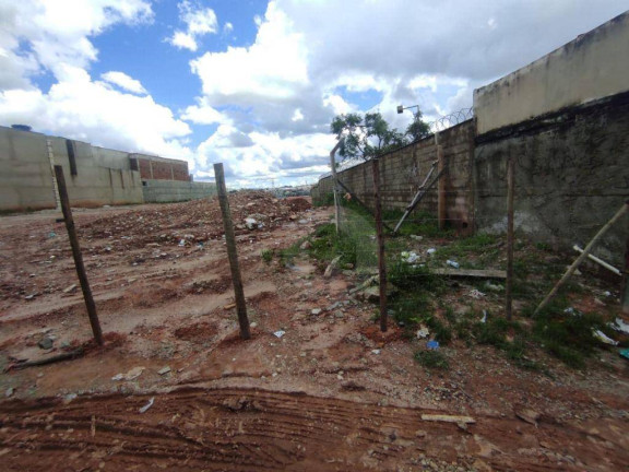 Imagem Terreno à Venda, 2.100 m² em Cinquinho - Contagem Imagem Terreno à Venda, 2.100 m² em Cinquinho - Contagem
