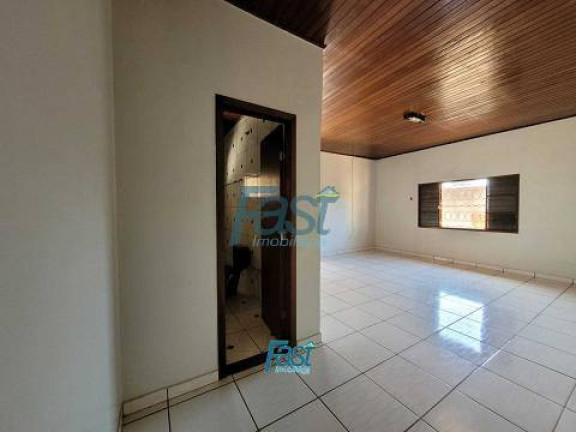 Imagem Casa com 3 Quartos à Venda, 800 m² em Primeiro De Março - Cuiabá