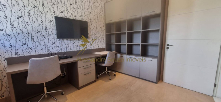 Imagem Casa com 4 Quartos à Venda, 490 m² em Centro Comercial Jubran - Barueri Imagem Casa com 4 Quartos à Venda, 490 m² em Centro Comercial Jubran - Barueri