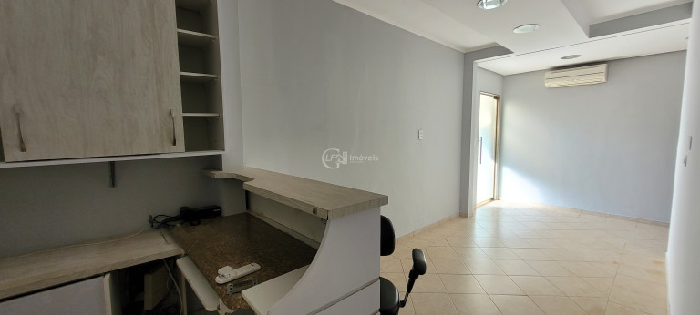 Imagem Imóvel com 3 Quartos para Alugar, 396 m² em Vila Planalto - Campo Grande Imagem Imóvel com 3 Quartos para Alugar, 396 m² em Vila Planalto - Campo Grande