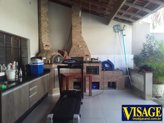 Imagem Casa com 4 Quartos à Venda,  em Jd. Colonia - Jacareí