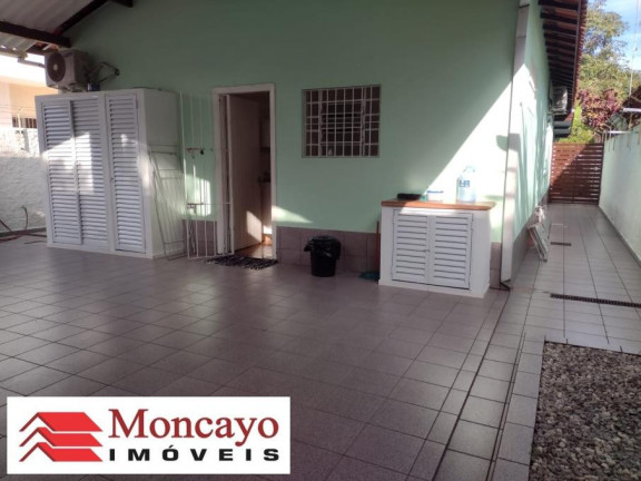 Imagem Casa com 2 Quartos à Venda, 448 m² em Centro - Caraguatatuba