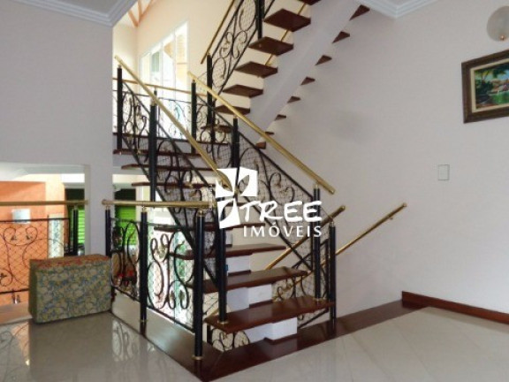 Imagem Casa com 4 Quartos à Venda, 320 m² em Condomínio Arujázinho 5 - Aruja Imagem Casa com 4 Quartos à Venda, 320 m² em Condomínio Arujázinho 5 - Aruja