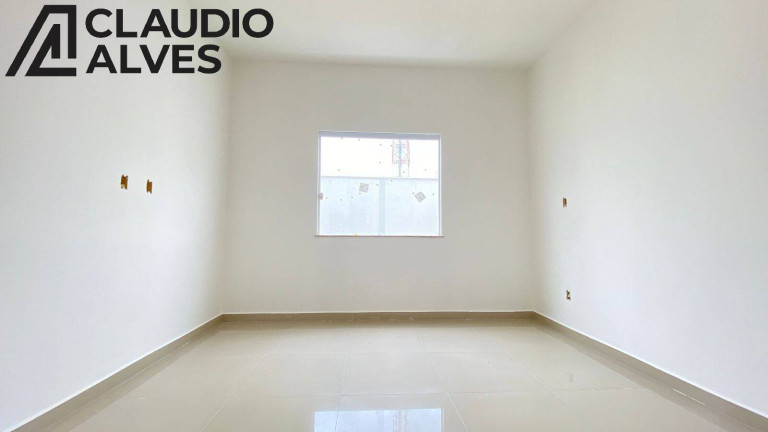 Imagem Casa com 2 Quartos à Venda, 75 m² em Parque Ipê - Feira De Santana