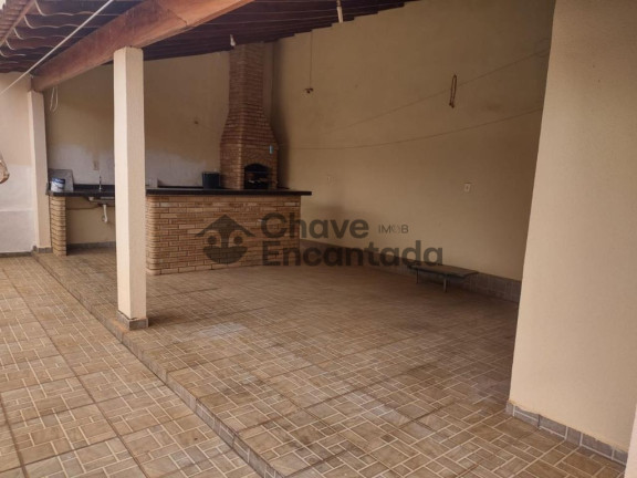 Imagem Casa com 3 Quartos à Venda, 250 m² em Jardim Marister - Birigui
