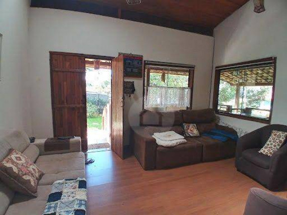 Imagem Casa com 3 Quartos à Venda, 250 m² em Condomínio Mãe Terra - Brumadinho