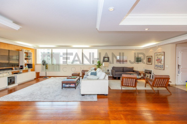 Imagem Imóvel com 3 Quartos à Venda, 331 m² em Itaim Bibi - São Paulo